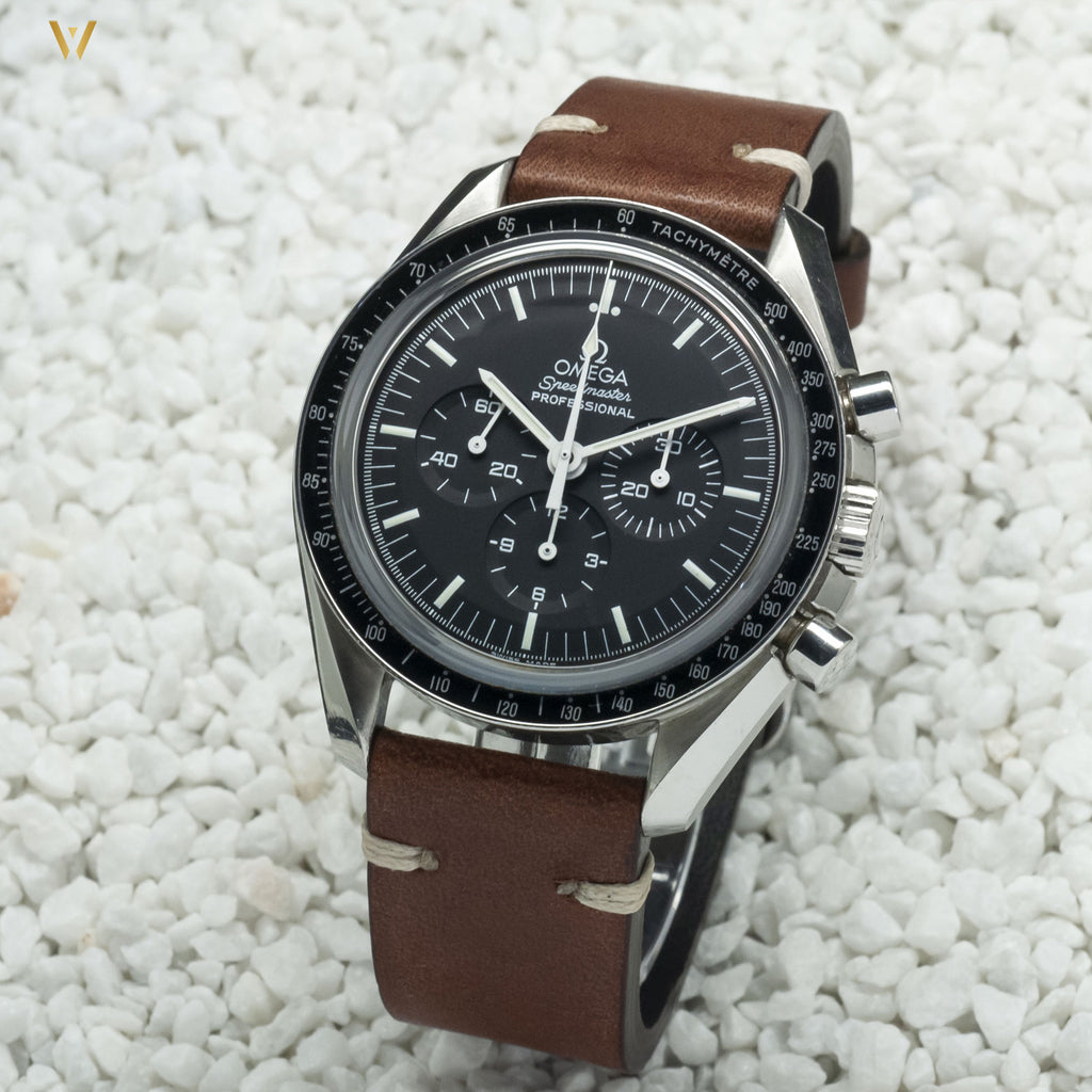 Bracelet de montre Vintage cuir marron 20 mm sur Omega Speedmaster