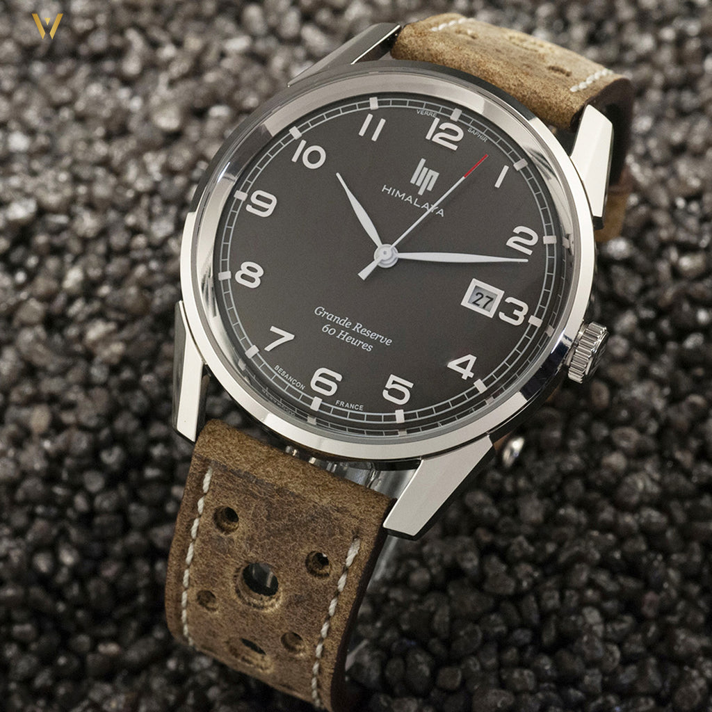 Montre LIP Himalaya Grande Réserve cadran gris avec bracelet racing antilope gris The Watch Observer